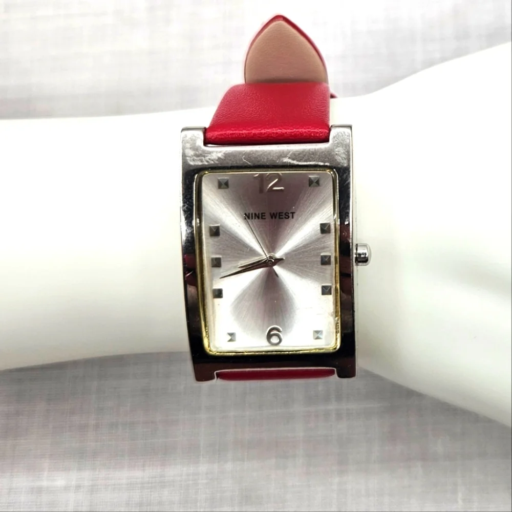 Nine‎ West Womens Watch Red Leather Strap Silver Rectangular Dial Needs Battery